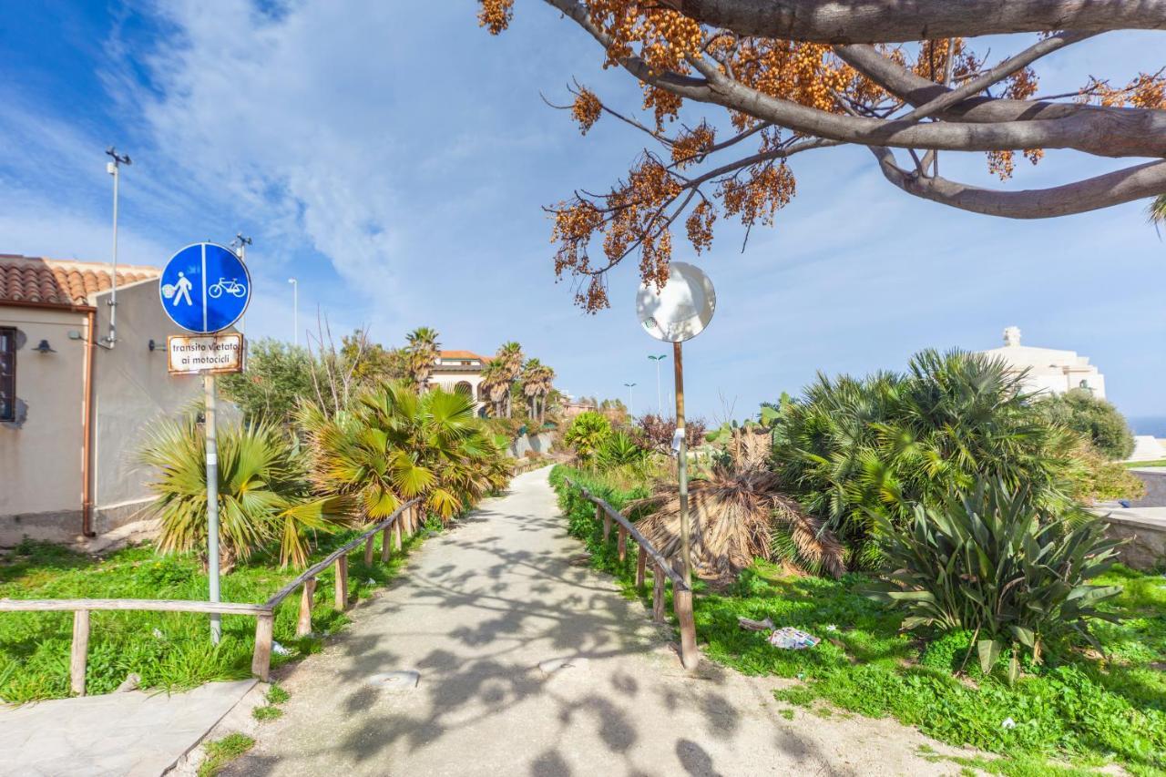 סירקוזה Domus Iose Seaview Apartment מראה חיצוני תמונה
