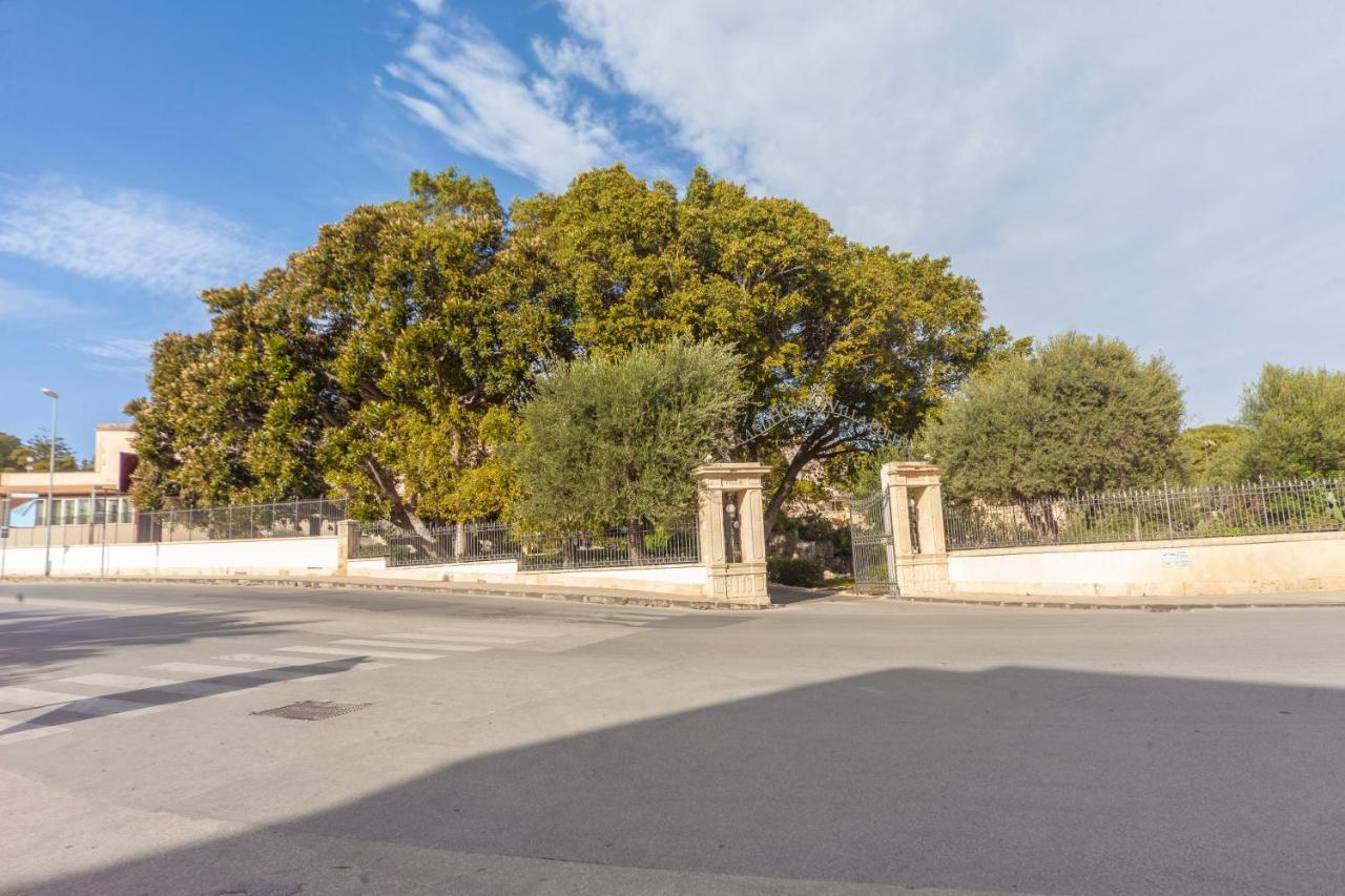 סירקוזה Domus Iose Seaview Apartment מראה חיצוני תמונה